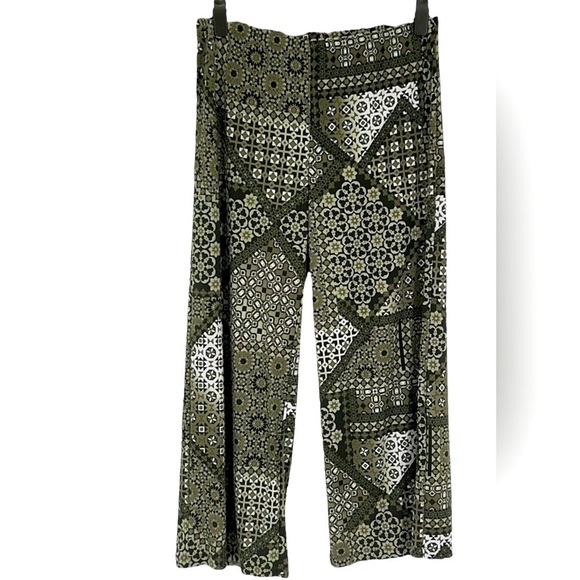Chico’s Wide Leg Pull On Patchwork Green Black & White Stretch Pants size 2X New - Picture 1 of 9